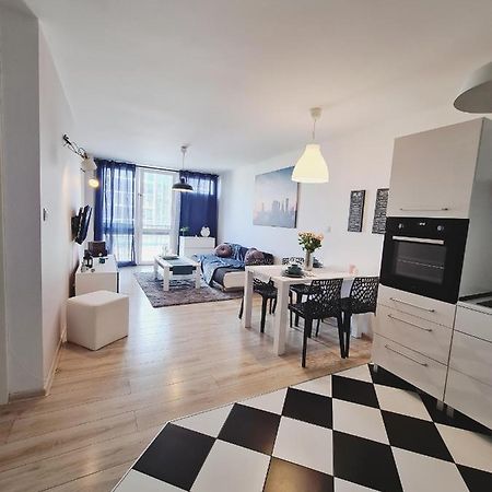 Apartament Centrum Jana Pawla II Varsovia Exterior foto