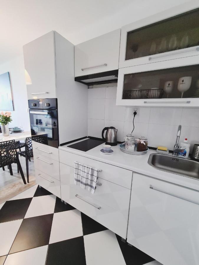 Apartament Centrum Jana Pawla II Varsovia Exterior foto
